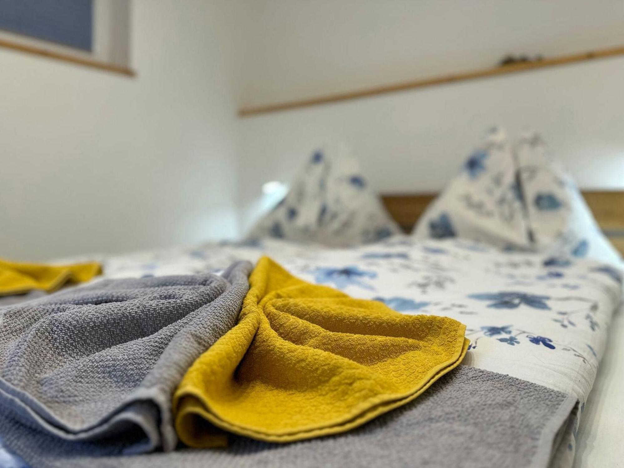 Fantastic Apartment With Terrace Untertauern Ngoại thất bức ảnh