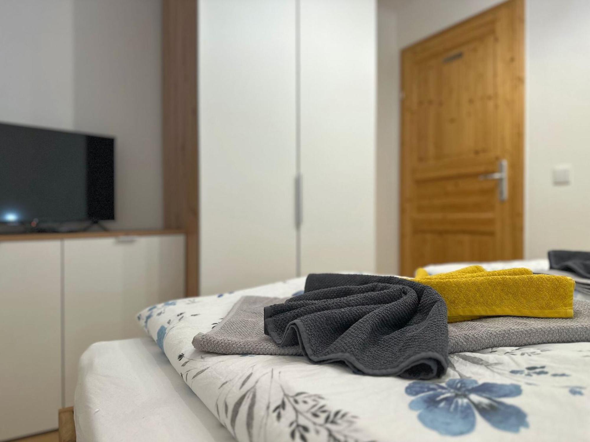 Fantastic Apartment With Terrace Untertauern Ngoại thất bức ảnh